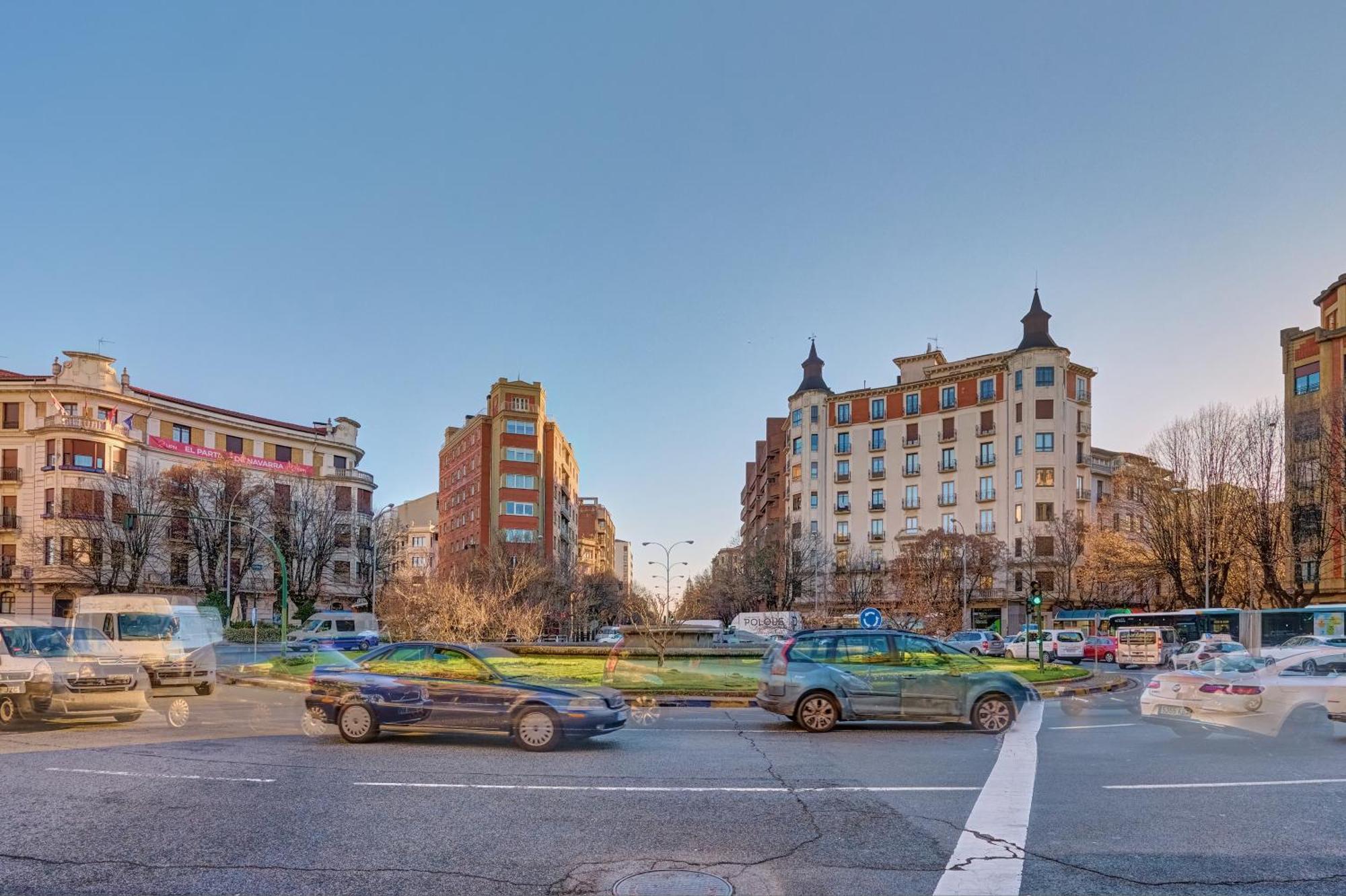 Apartamento El Conde By Clabao Pamplona Dış mekan fotoğraf