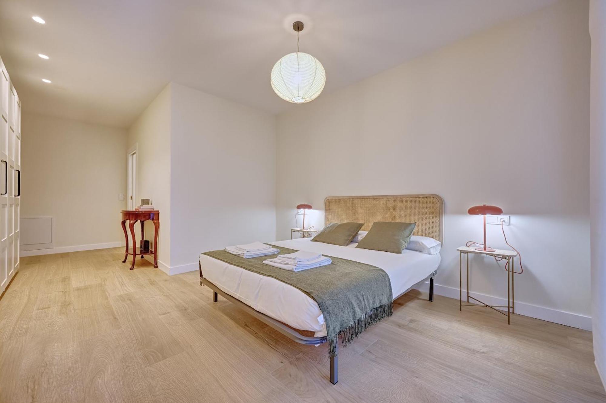 Apartamento El Conde By Clabao Pamplona Dış mekan fotoğraf
