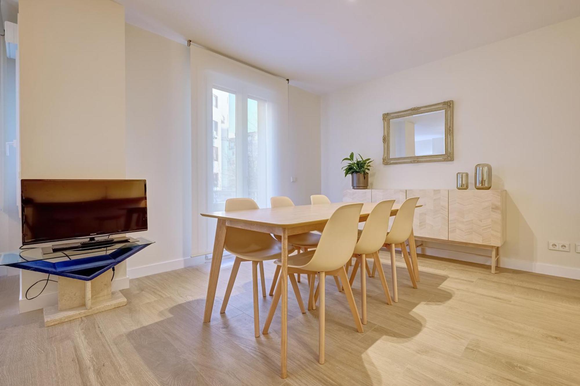 Apartamento El Conde By Clabao Pamplona Dış mekan fotoğraf
