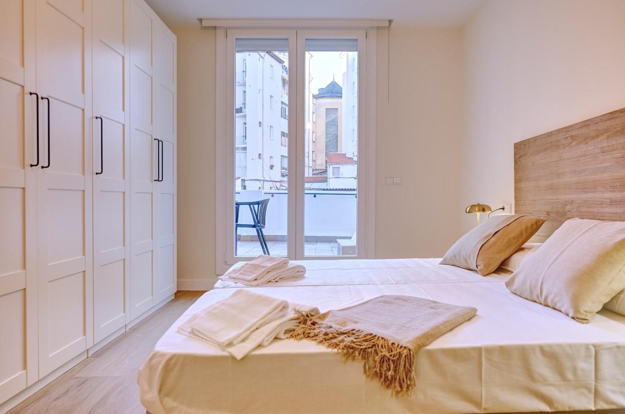 Apartamento El Conde By Clabao Pamplona Dış mekan fotoğraf
